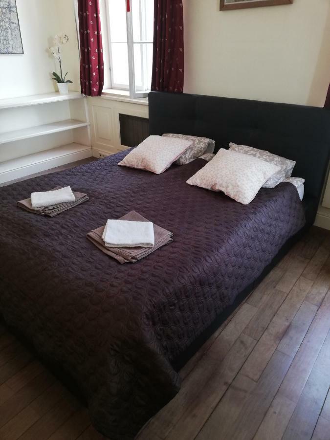 Apartment Castle Square Z Widokiem Na Plac Zamkowy I Zamek Krolewski Варшава Экстерьер фото